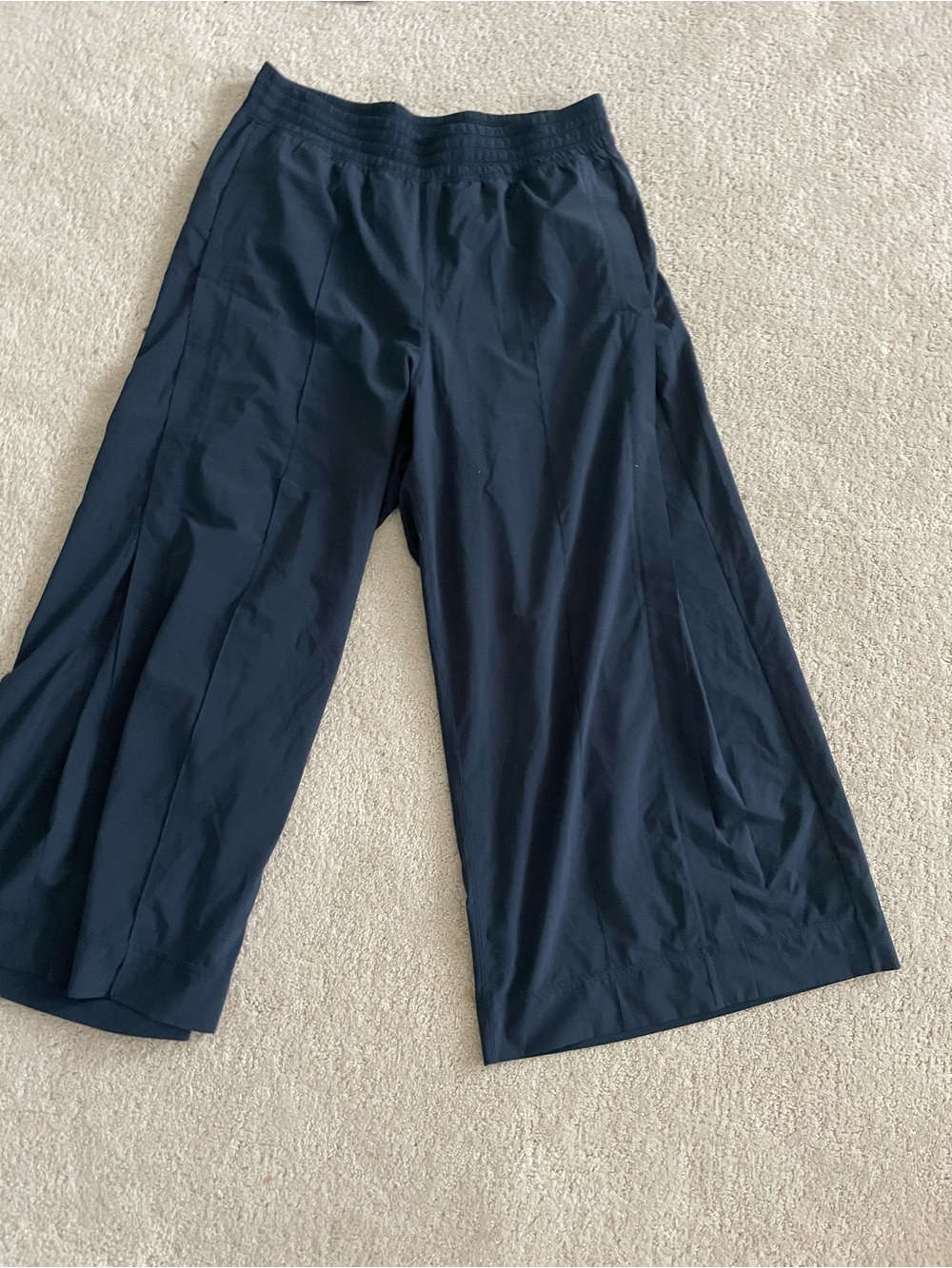 Lululemon Wide Leg Navy Culotte Pants
